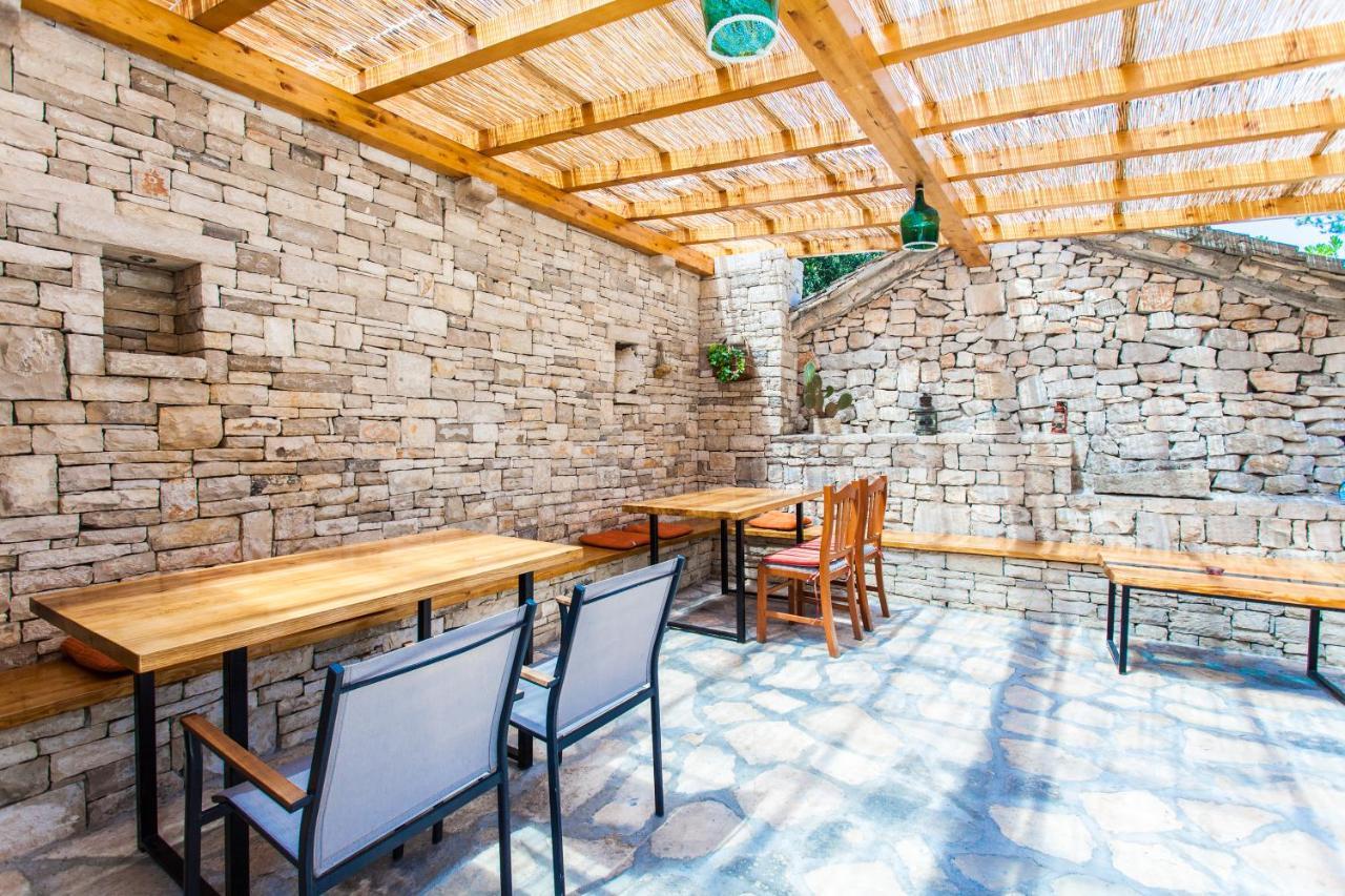 Holiday Home Sunny Side Vela Luka Ngoại thất bức ảnh