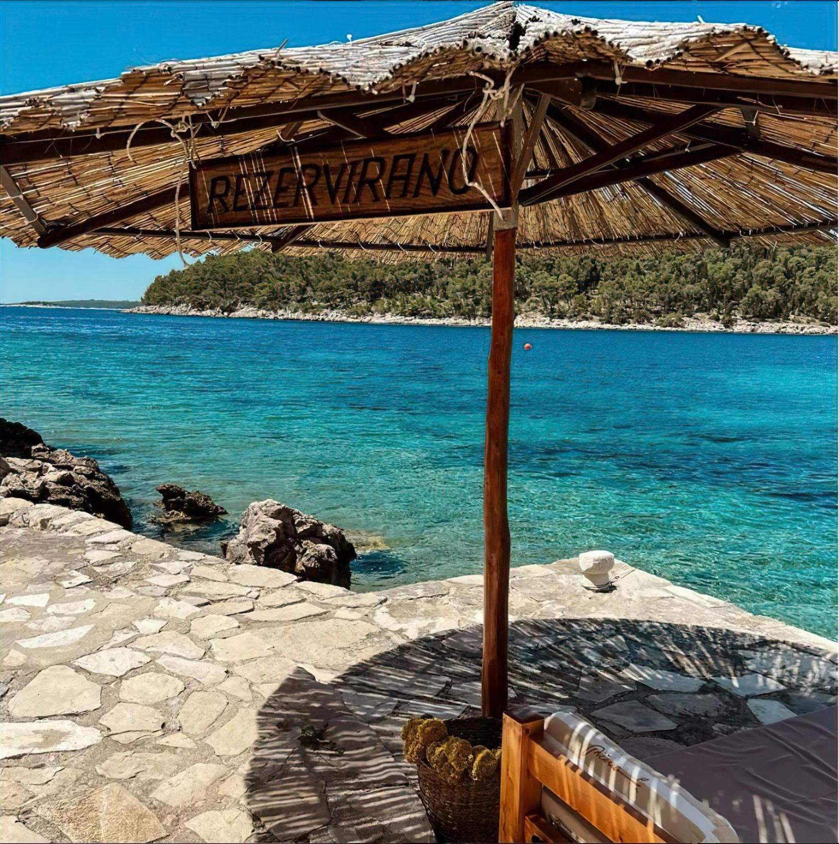 Holiday Home Sunny Side Vela Luka Ngoại thất bức ảnh