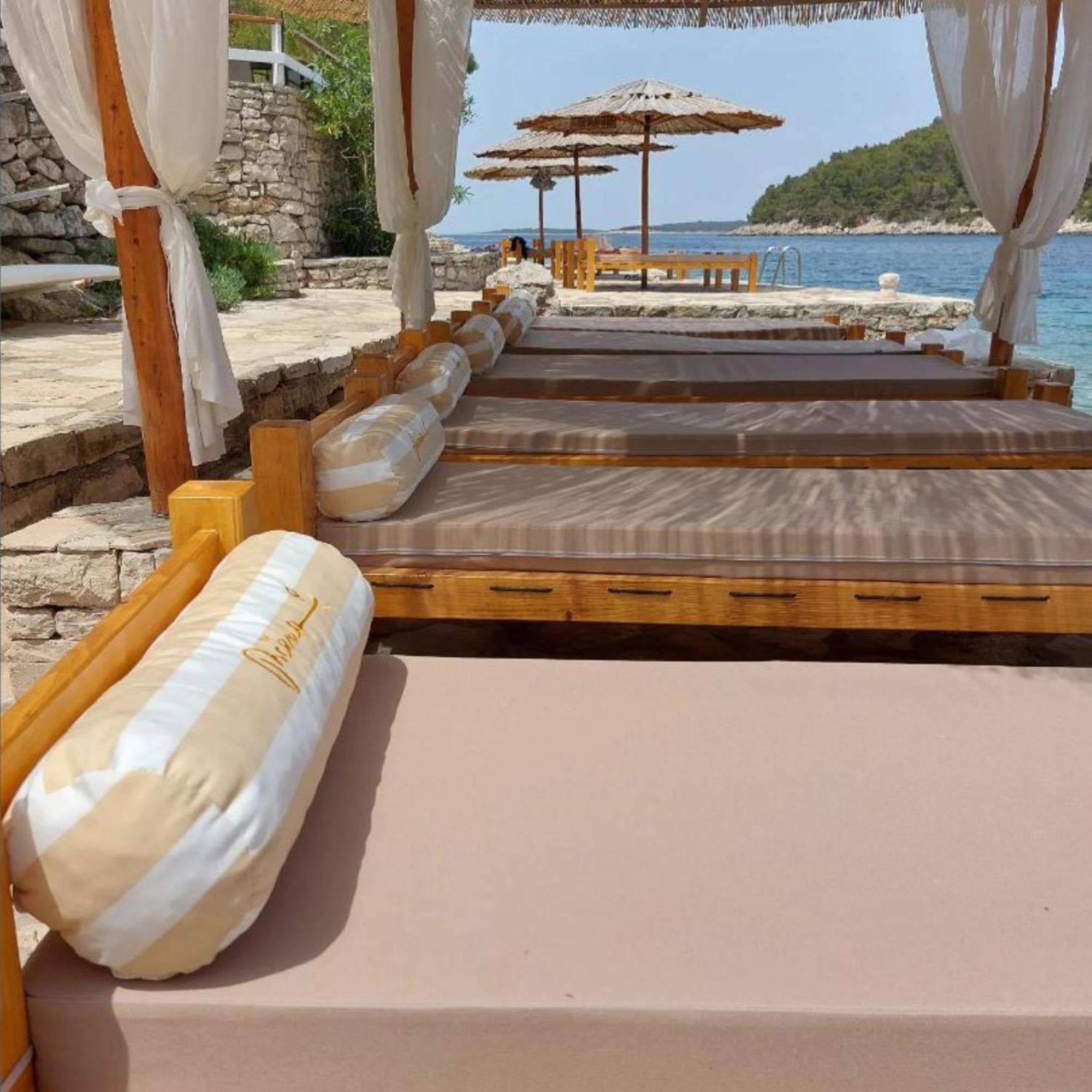Holiday Home Sunny Side Vela Luka Ngoại thất bức ảnh